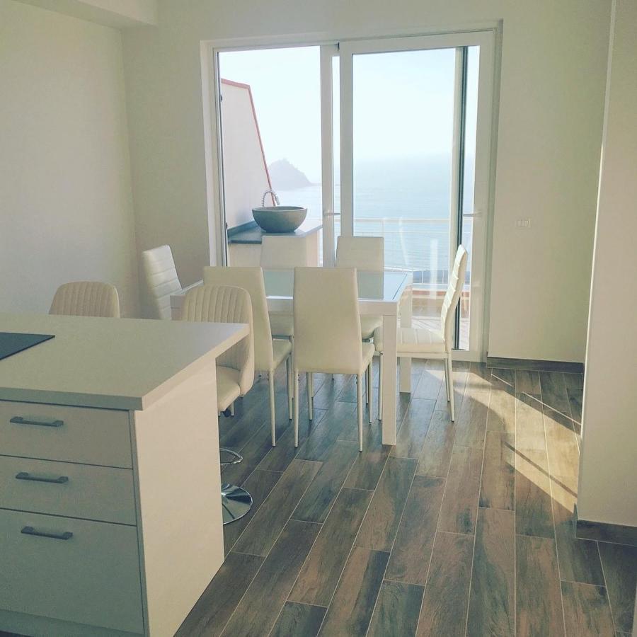 Appartamento Vista Mare Capo dʼOrlando Eksteriør billede